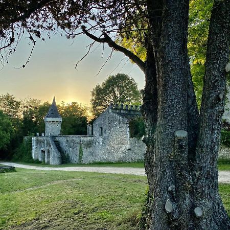 Вілла Domaine De Migny Saint-Cyran-du-Jambot Екстер'єр фото